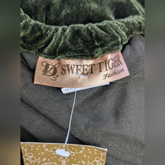 NWT Sweet Tiger Moss Green Velvet Convertible Dress Skirt Fairycore Whimsigoth L - Picture 9 of 10